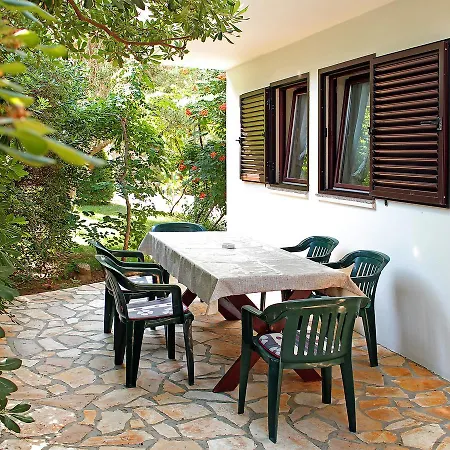 Apartment In Vir - Insel Vir 7483 * Vir