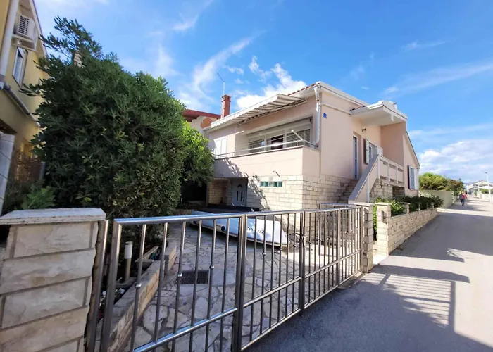In - Insel 7483 *
